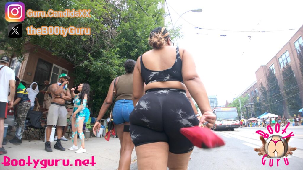 Sultry Short Stunna